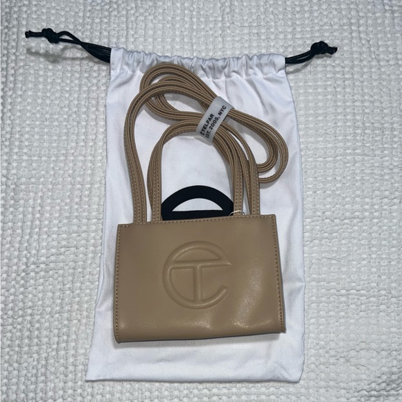 Small Cream Telfar Shopping Bag - Size Small - Picture 2 of 5